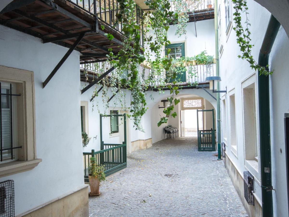 Vienna Hideaways - Nikolai Homes Zewnętrze zdjęcie